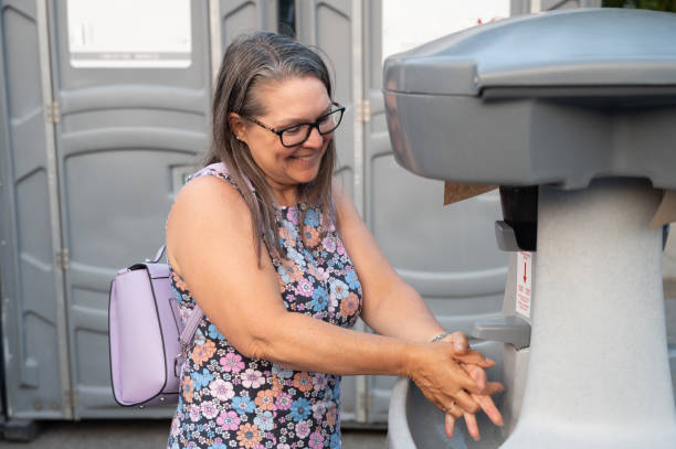 Best Wedding porta potty rental  in Berly, MO